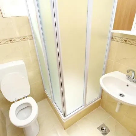 Apartment 5904d *